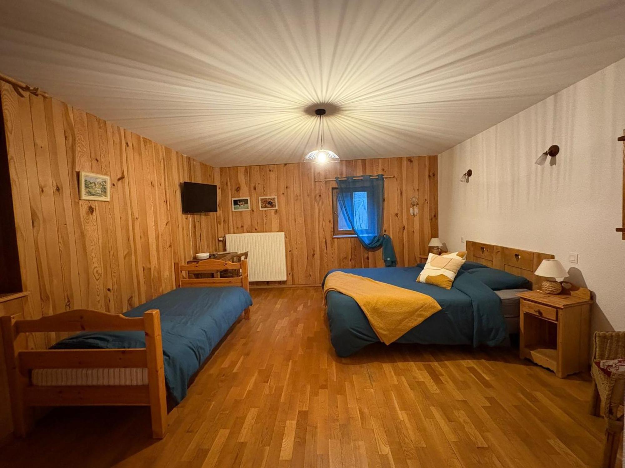 Auberge Du Ruxelier J&D Cheniménil Eksteriør bilde